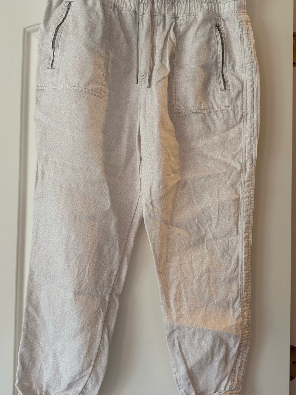 Athleta Soft Light Gray Drawstring Jogger Pants